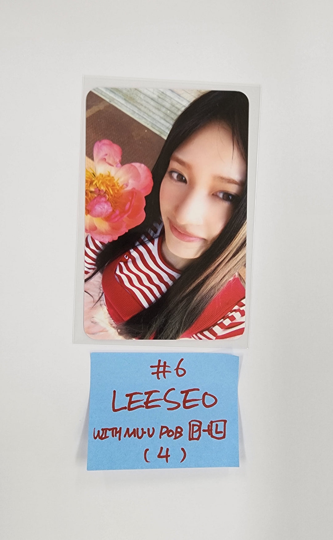 IVE "IVE SECRET" - Withmuu Pre Order Benefit Photocard (Photobook ver.+ LOVED IVE ver. ) [25.8.27]