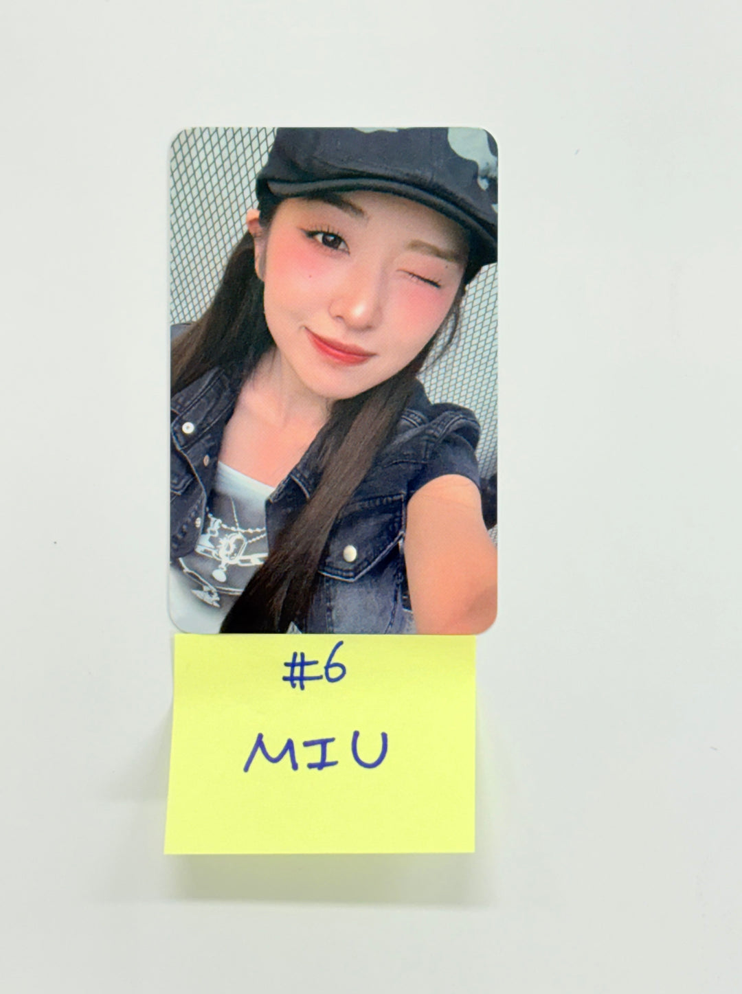 MADEIN S "MADE in BLUE" - Official Photocard [25.8.27]