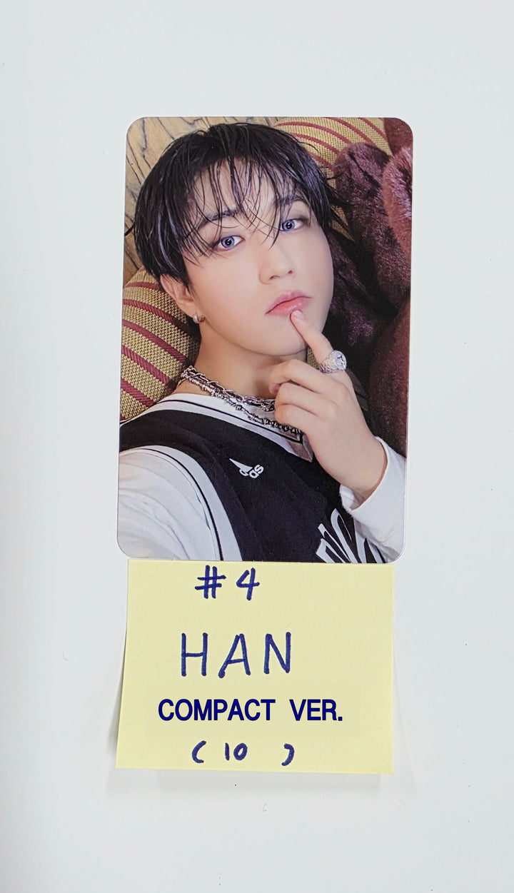 Stray Kids "KARMA" - Official Photocard [COMPACT VER.] [25.8.28]