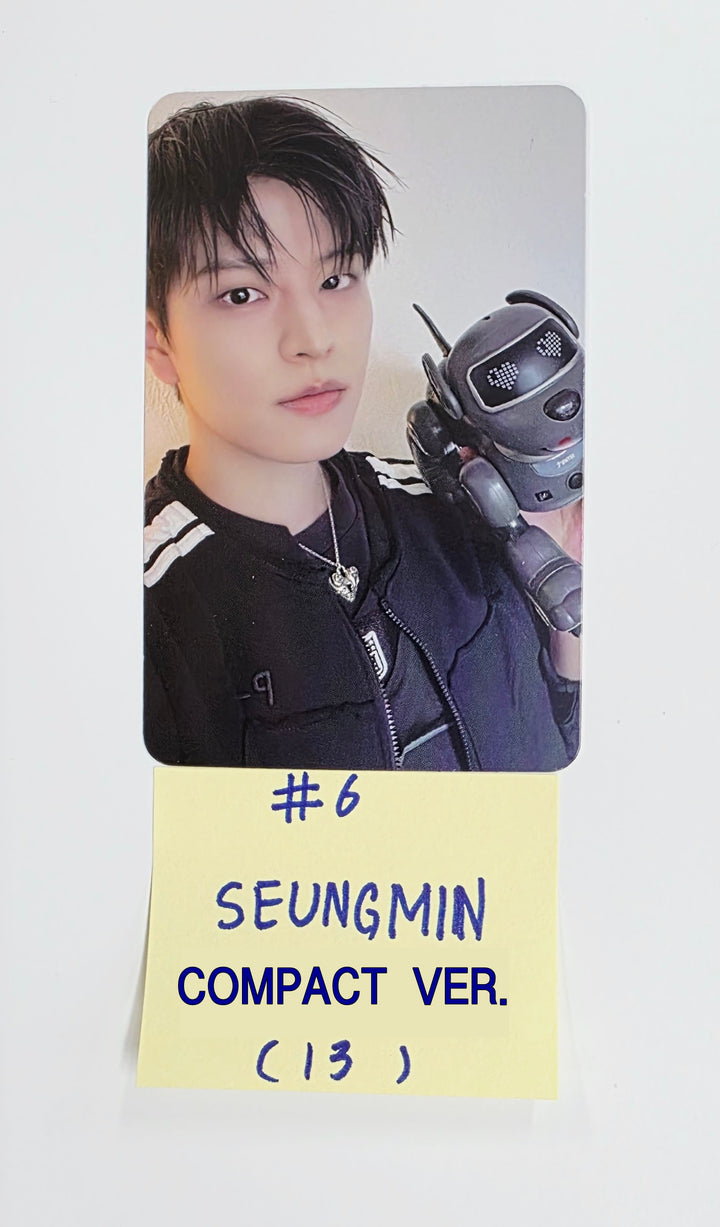 Stray Kids "KARMA" - Official Photocard [COMPACT VER.] [25.8.28]