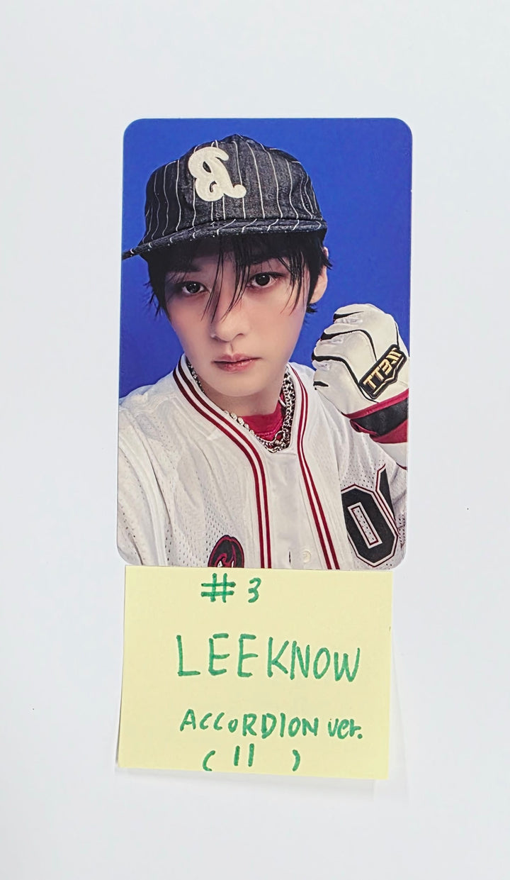 Stray Kids "KARMA" - Official Photocard [ACCORDION VER.] [25.8.28]