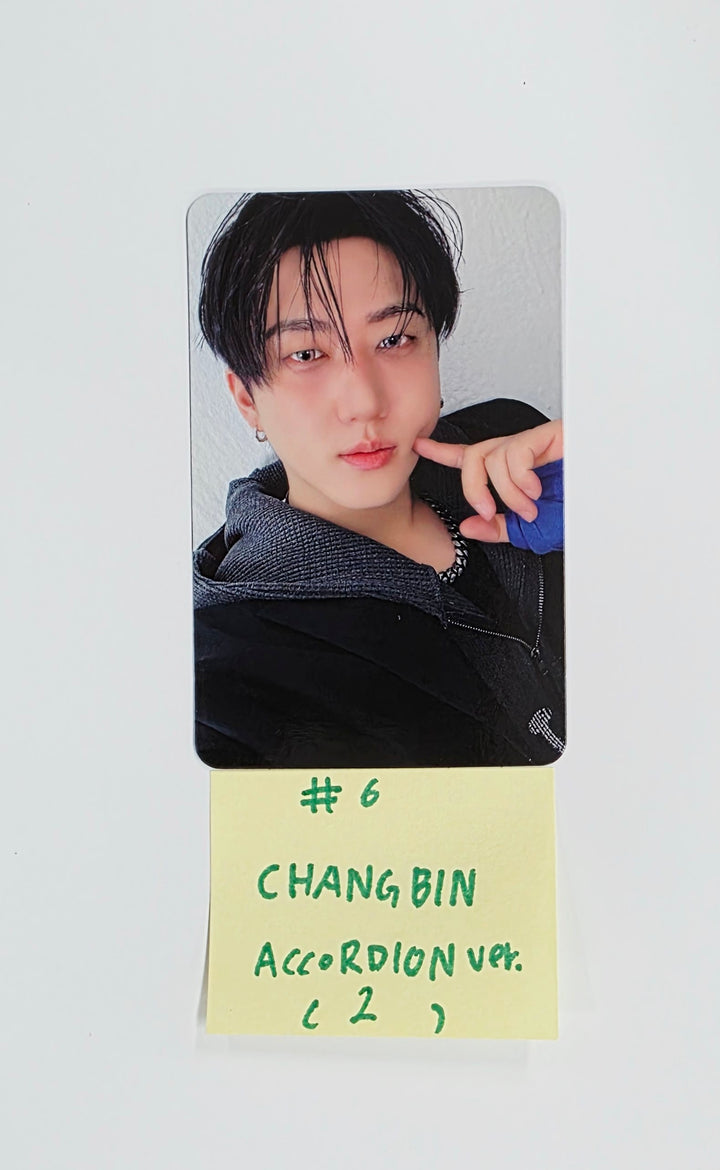 Stray Kids "KARMA" - Official Photocard [ACCORDION VER.] [25.8.28]