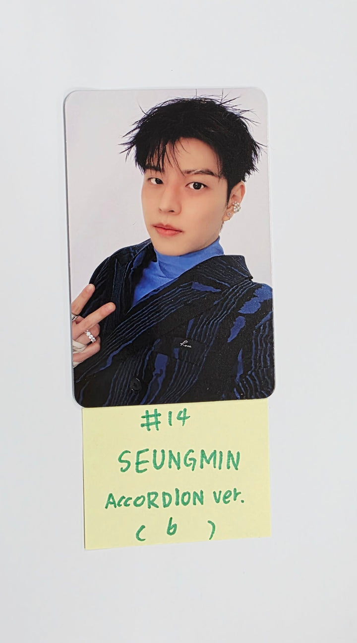 Stray Kids "KARMA" - Official Photocard [ACCORDION VER.] [25.8.28]
