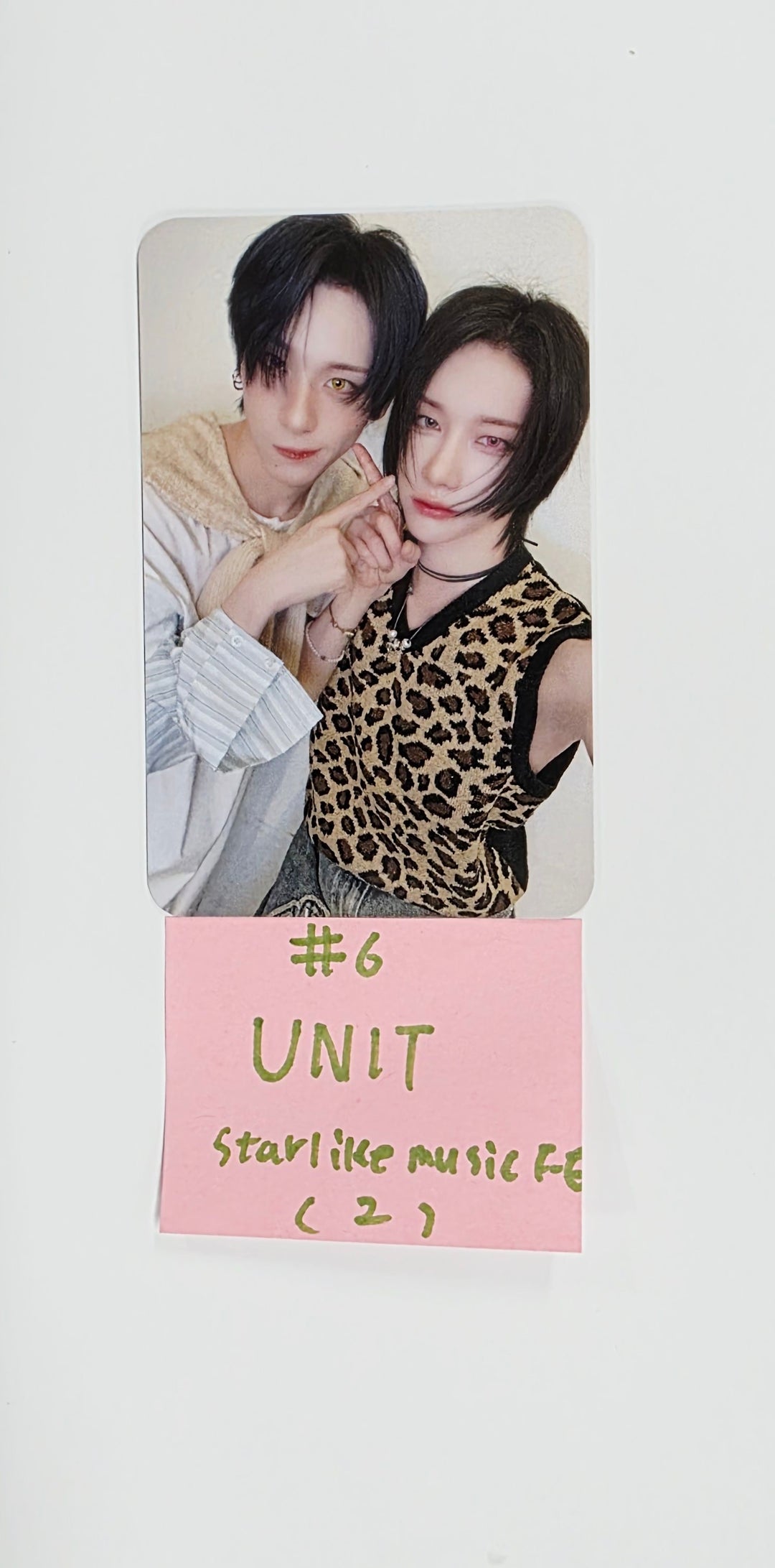 XLOV "I ONE" - Starlike Music Fansign Event Photocard [25.8.28]