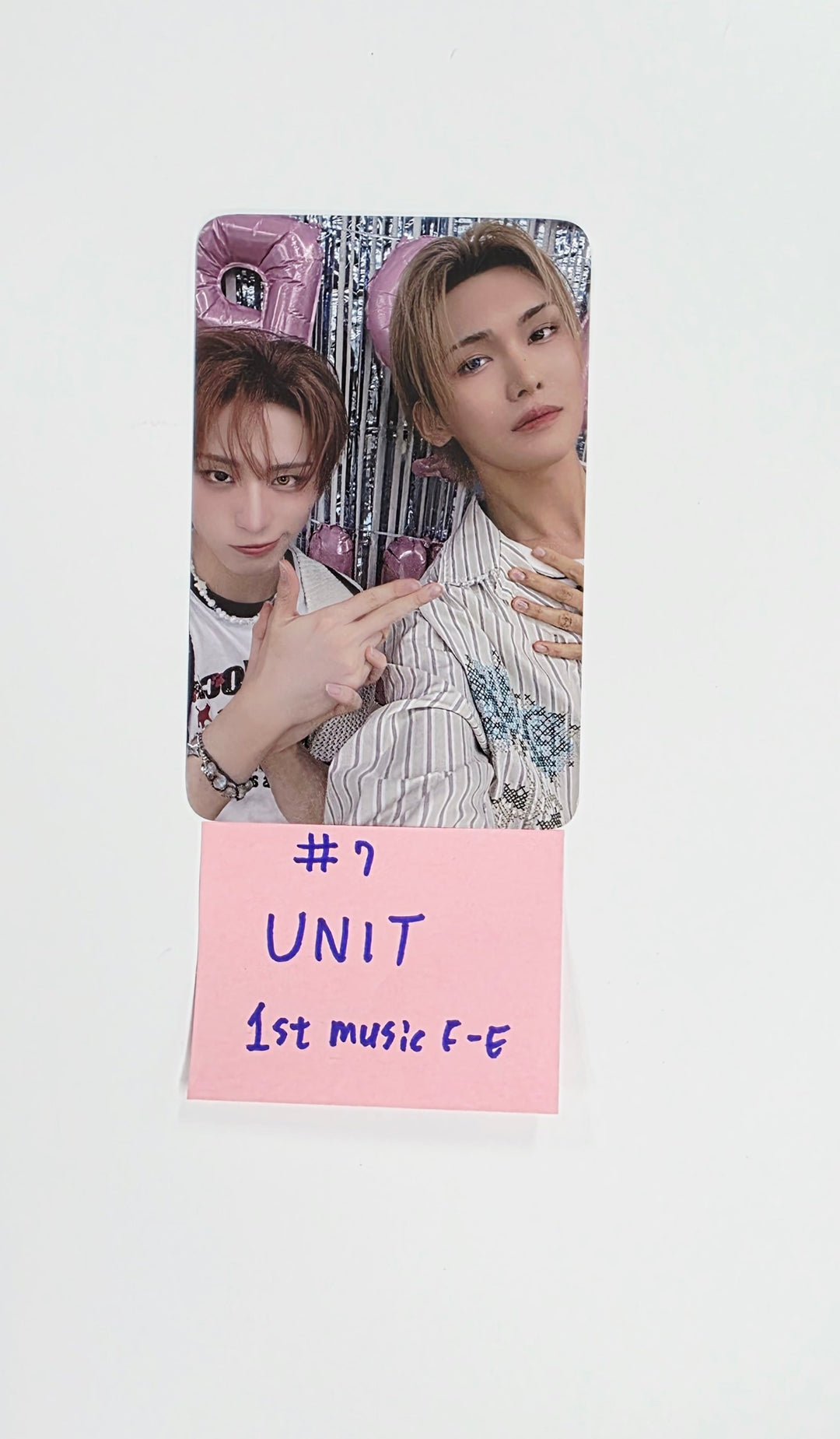 XLOV "I ONE" - 1st Music Fansign Event Photocard R2 [25.8.28]