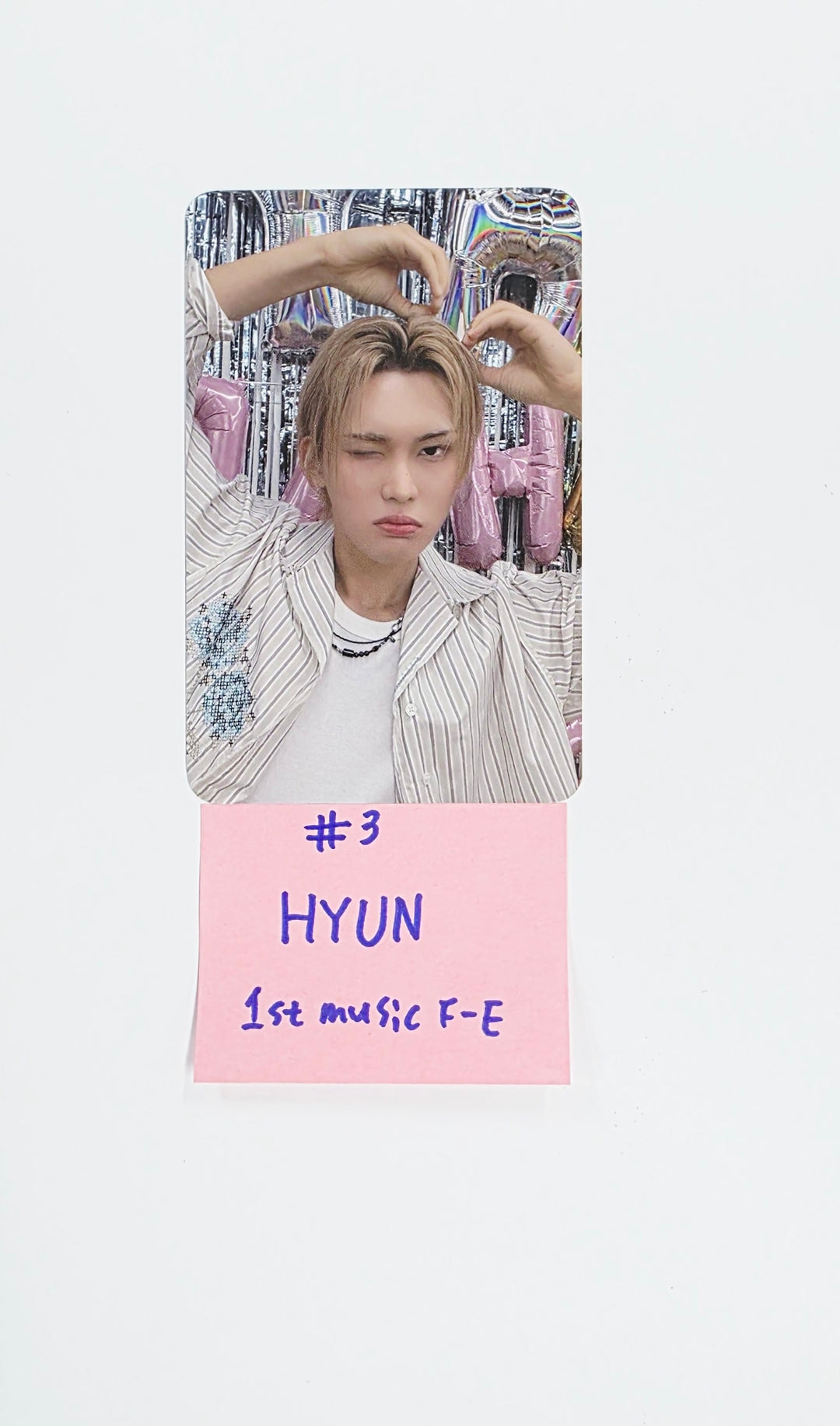 XLOV "I ONE" - 1st Music Fansign Event Photocard R2 [25.8.28]