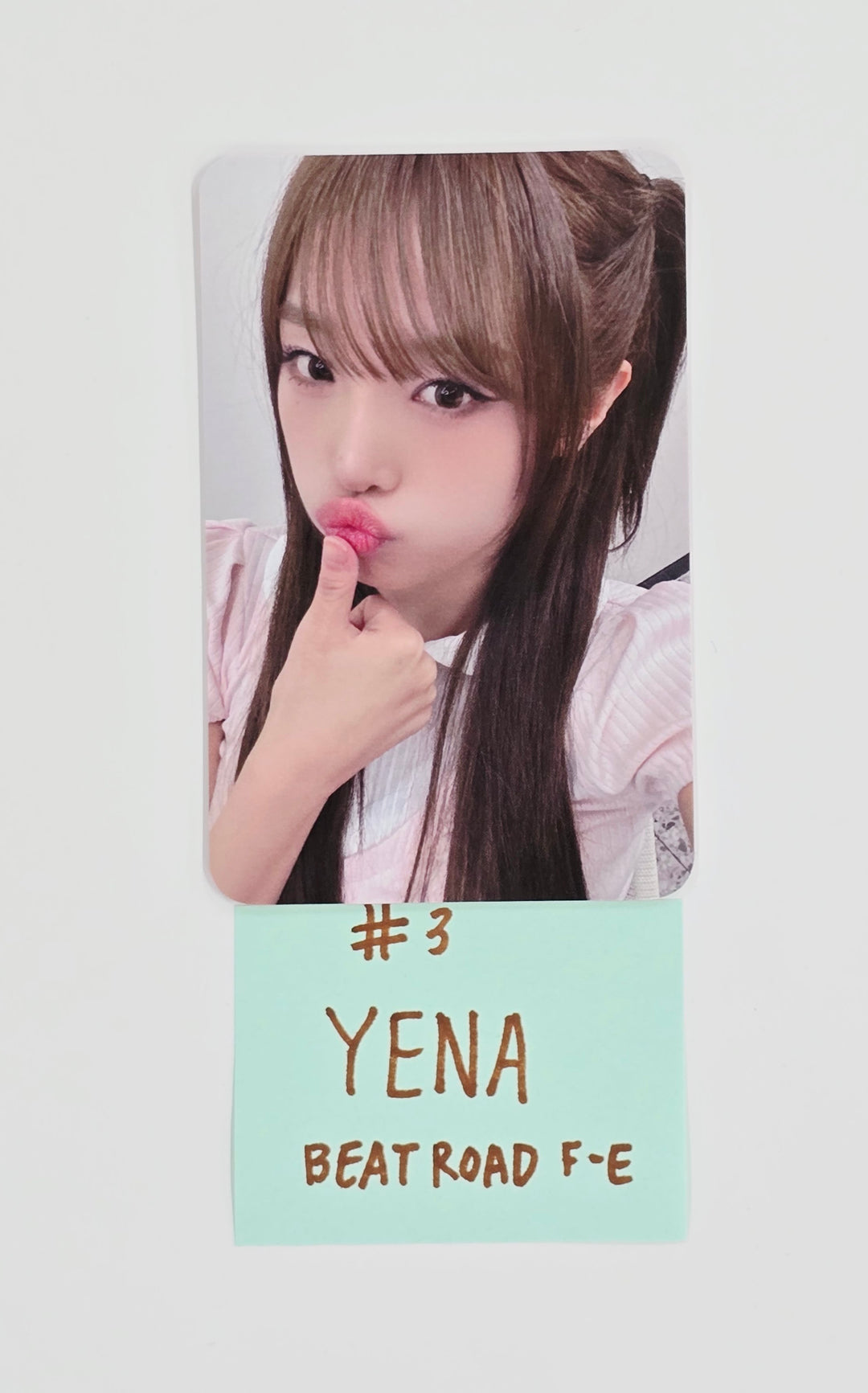 YENA "Blooming Wings" - Beatroad Fansign Event Photocard [25.8.29]
