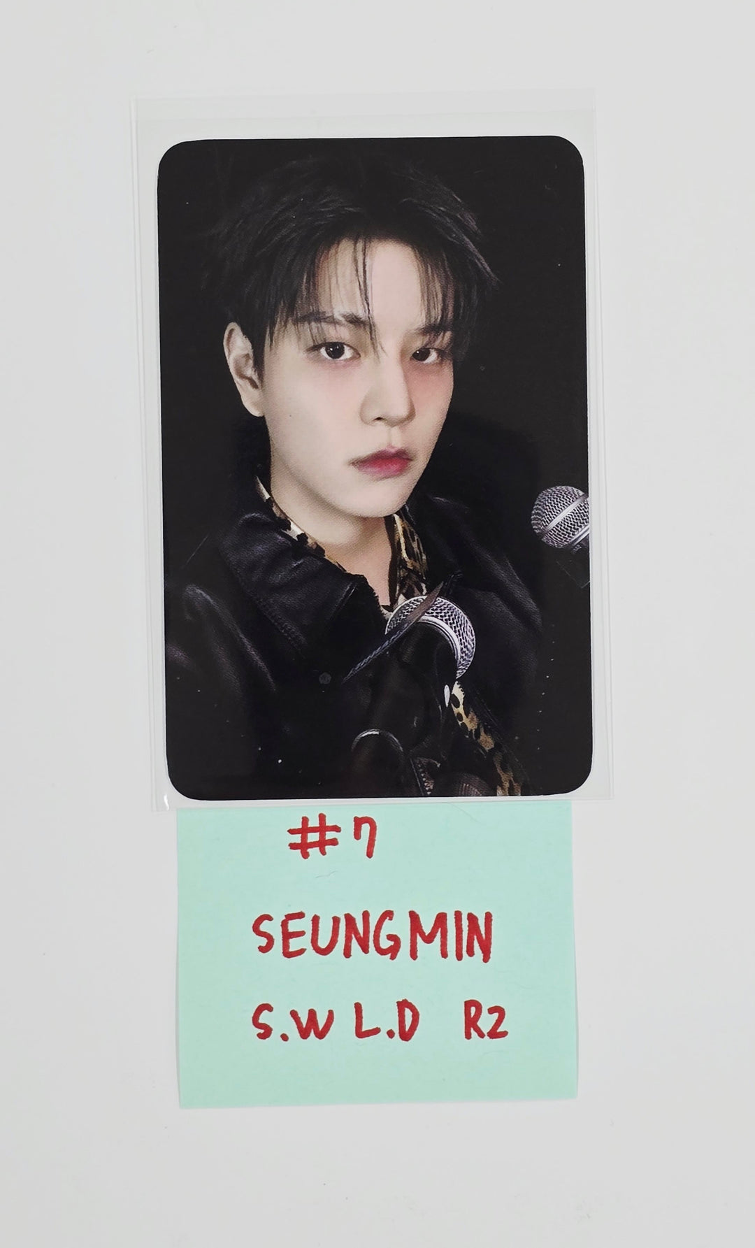 Stray Kids "KARMA" POP-UP STORE - Soundwave Lucky Draw Event Photocard Round 2 [25.8.29]