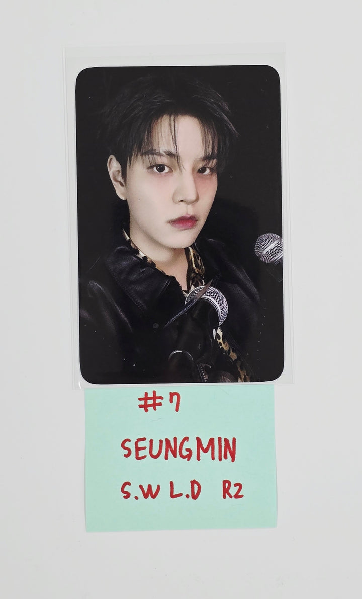 Stray Kids "KARMA" POP-UP STORE - Soundwave Lucky Draw Event Photocard Round 2 [25.8.29]