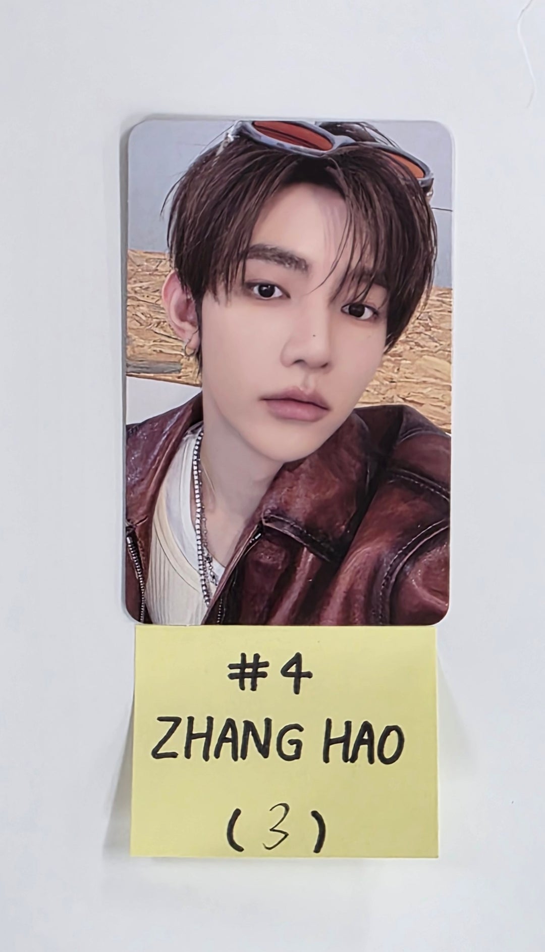 ZEROBASEONE 1st Full "NEVER SAY NEVER" - Official Photocard (PhotoBook Ver.) (1) [25.9.2]