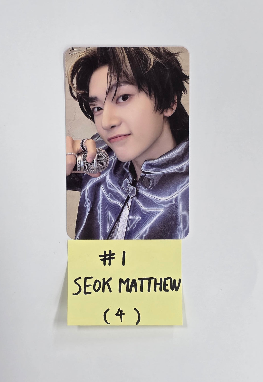 ZEROBASEONE 1st Full "NEVER SAY NEVER" - Official Photocard (PhotoBook Ver.) (2) [25.9.2]