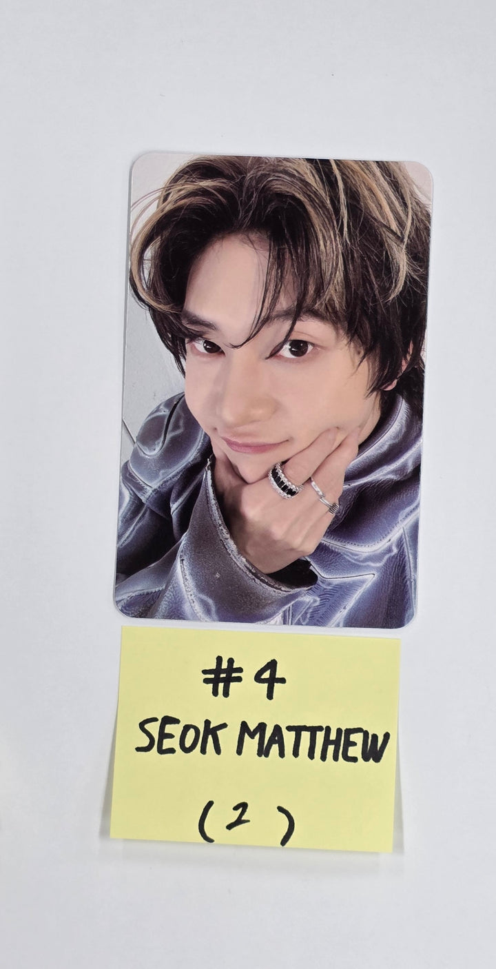 ZEROBASEONE 1st Full "NEVER SAY NEVER" - Official Photocard (PhotoBook Ver.) (2) [25.9.2]