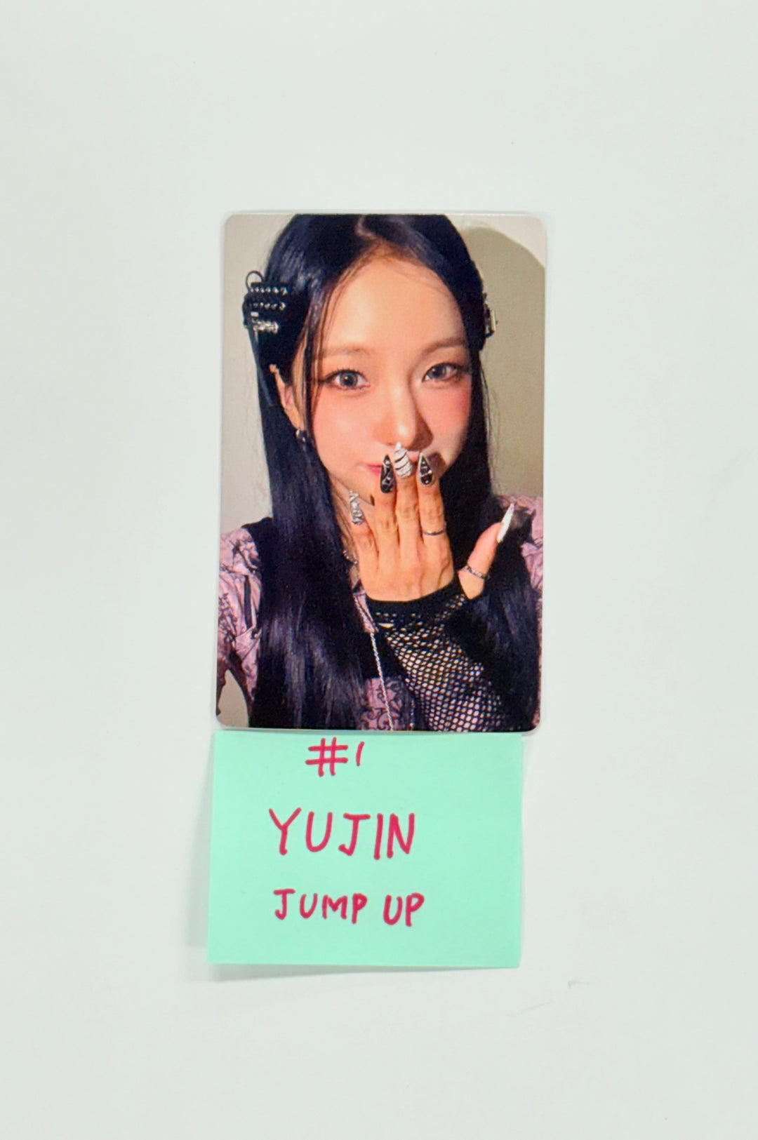 Kep1er - "BUBBLE GUM" Jump Up Pre Order benefit Photocard [25.9.3]