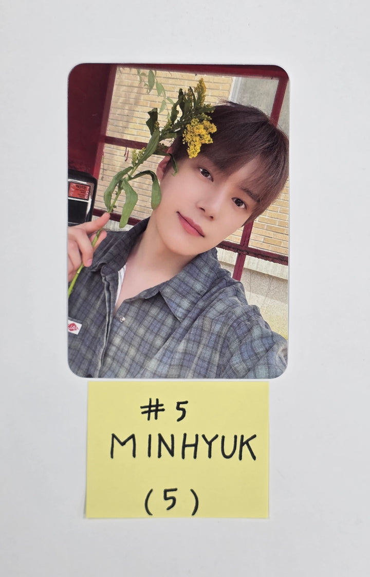 MONSTA X "THE X" - Official Photocard [25.9.3]