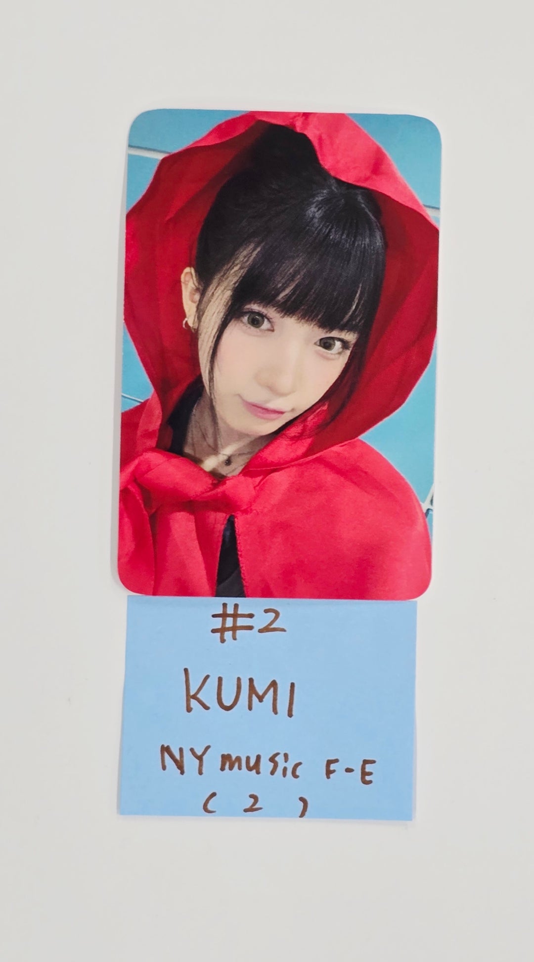 Baby DONT Cry "F Girl" - NY Music Fansign Event Photocard [25.9.4]
