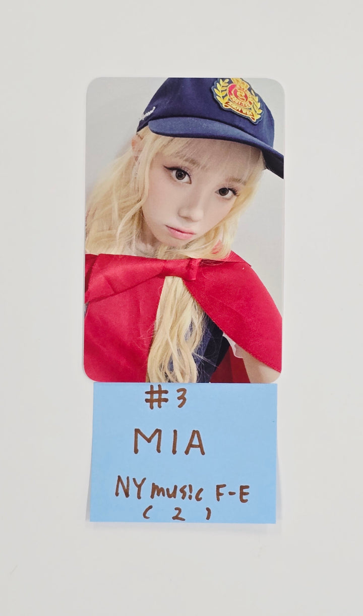 Baby DONT Cry "F Girl" - NY Music Fansign Event Photocard [25.9.4]