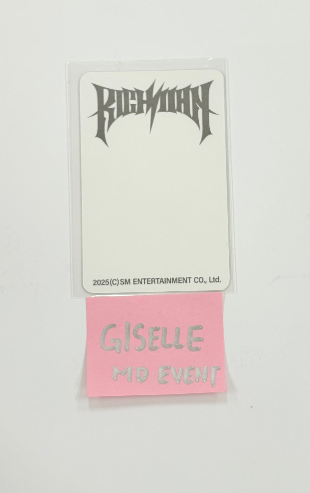 GISELLE (of AESPA) - WEEK #RichMan POP-UP STORE MD Event Photocard (1)[25.9.5]