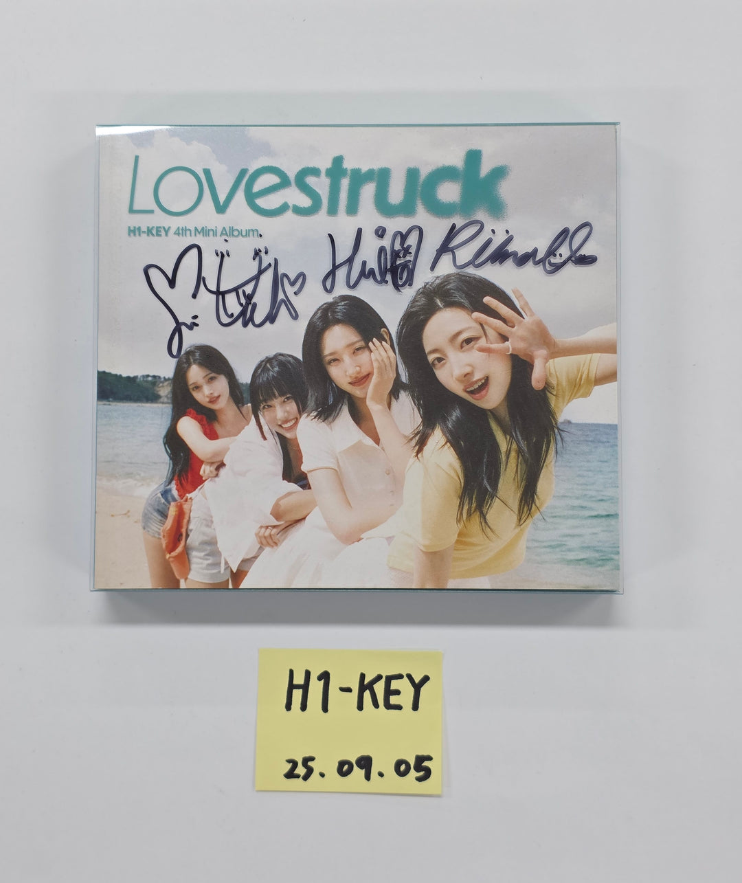 H1-KEY "LOVESTRUCK" - Hand Autograhped(Signed) Promo Album [25.9.5]