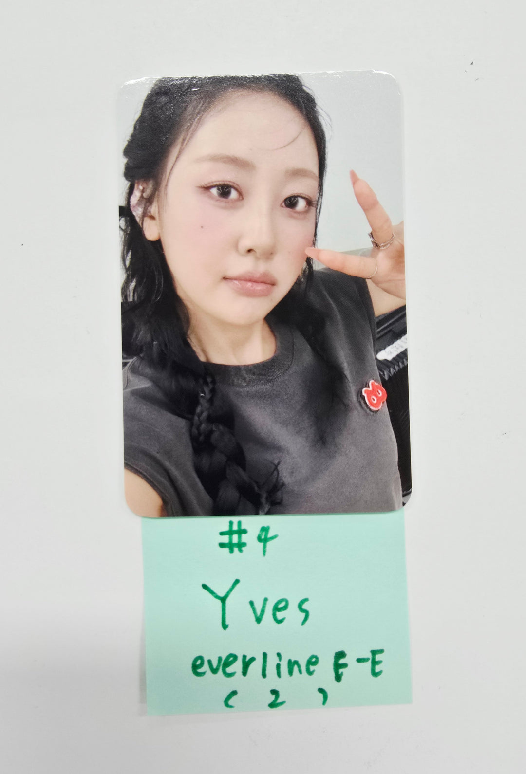 Yves "Soft Error" - Everlin Fansign Event Photocard [25.9.8]