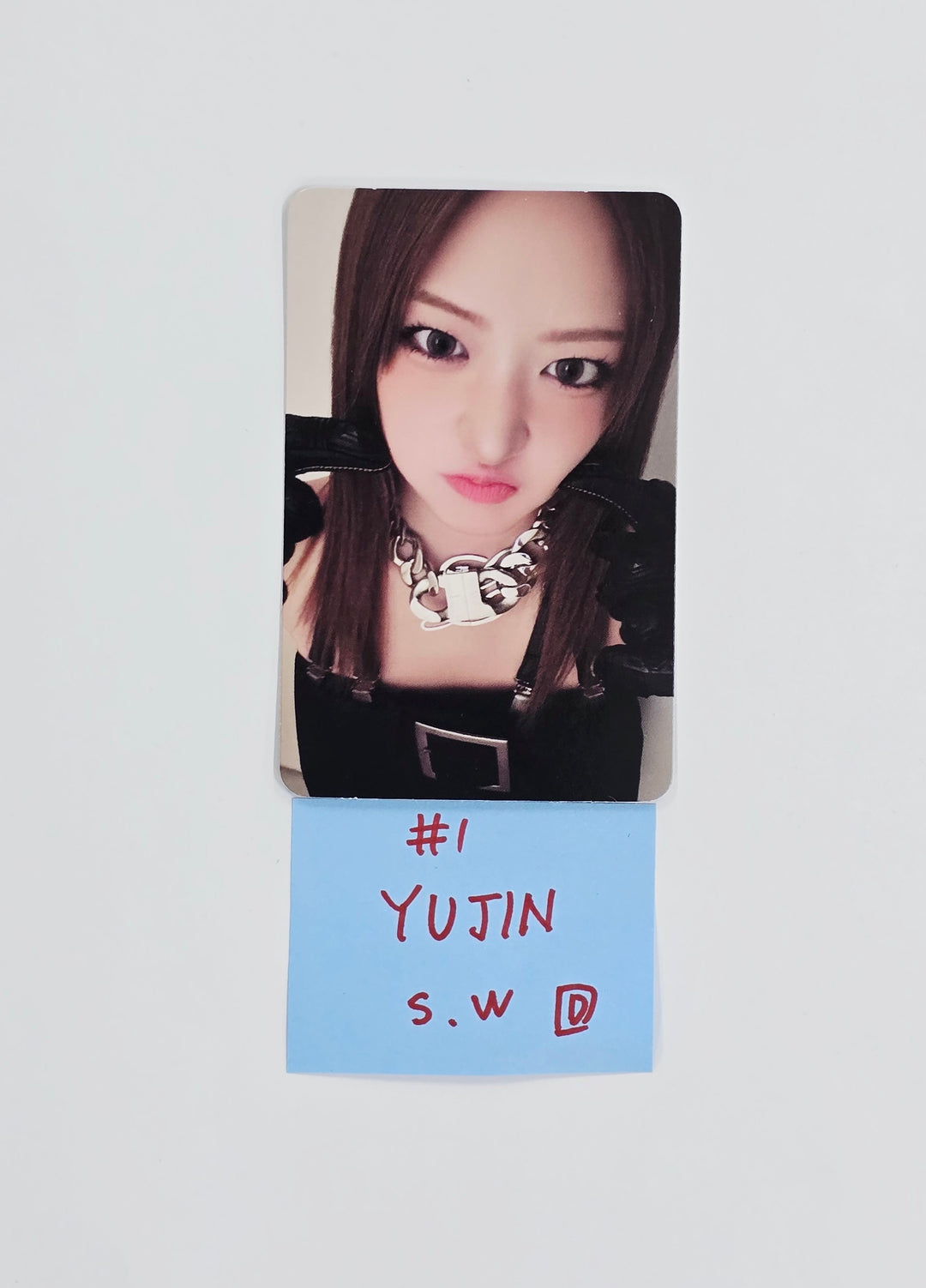 IVE "IVE SECRET" - Soundwave Pre Order Benefit Photocard (Digipack ver.) [25.9.9]