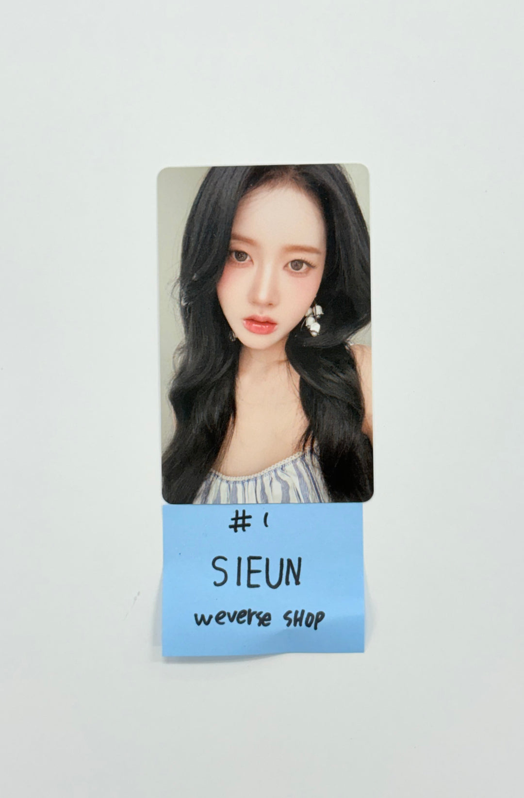 STAYC "I WANT IT" - Weverse Shop 2025 TIMA LIVE Event Photocard [25.9.9]