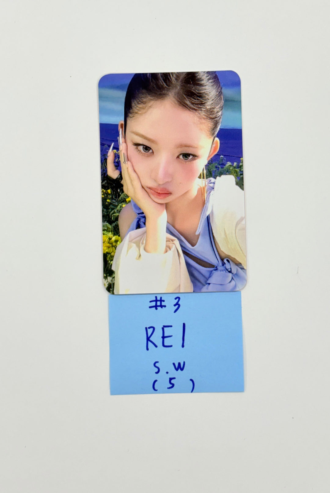 IVE "IVE SECRET" - Soundwave Pre Order Benefit Photocard (Photobook ver.) [25.9.9]