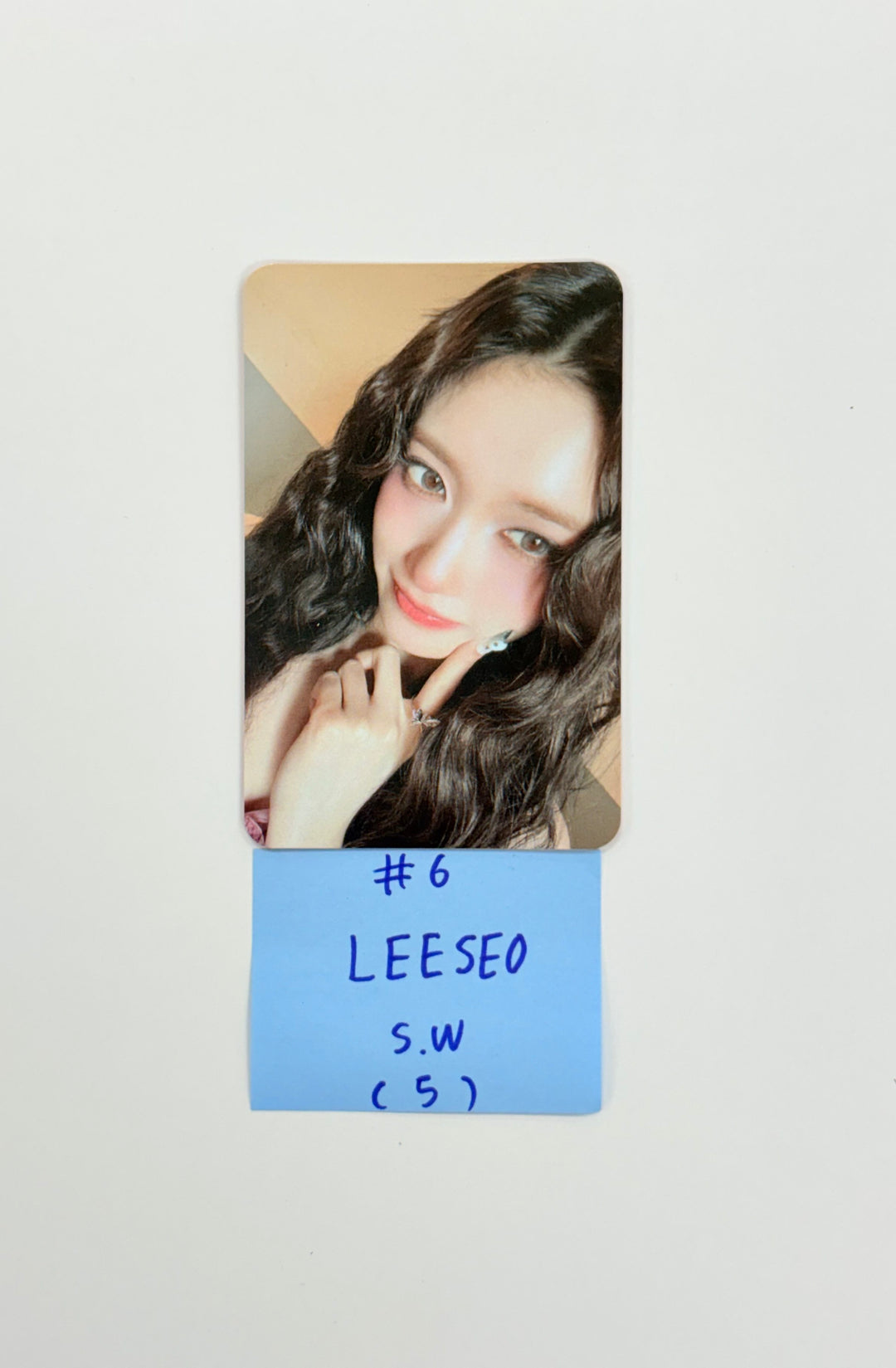 IVE "IVE SECRET" - Soundwave Pre Order Benefit Photocard (Photobook ver.) [25.9.9]