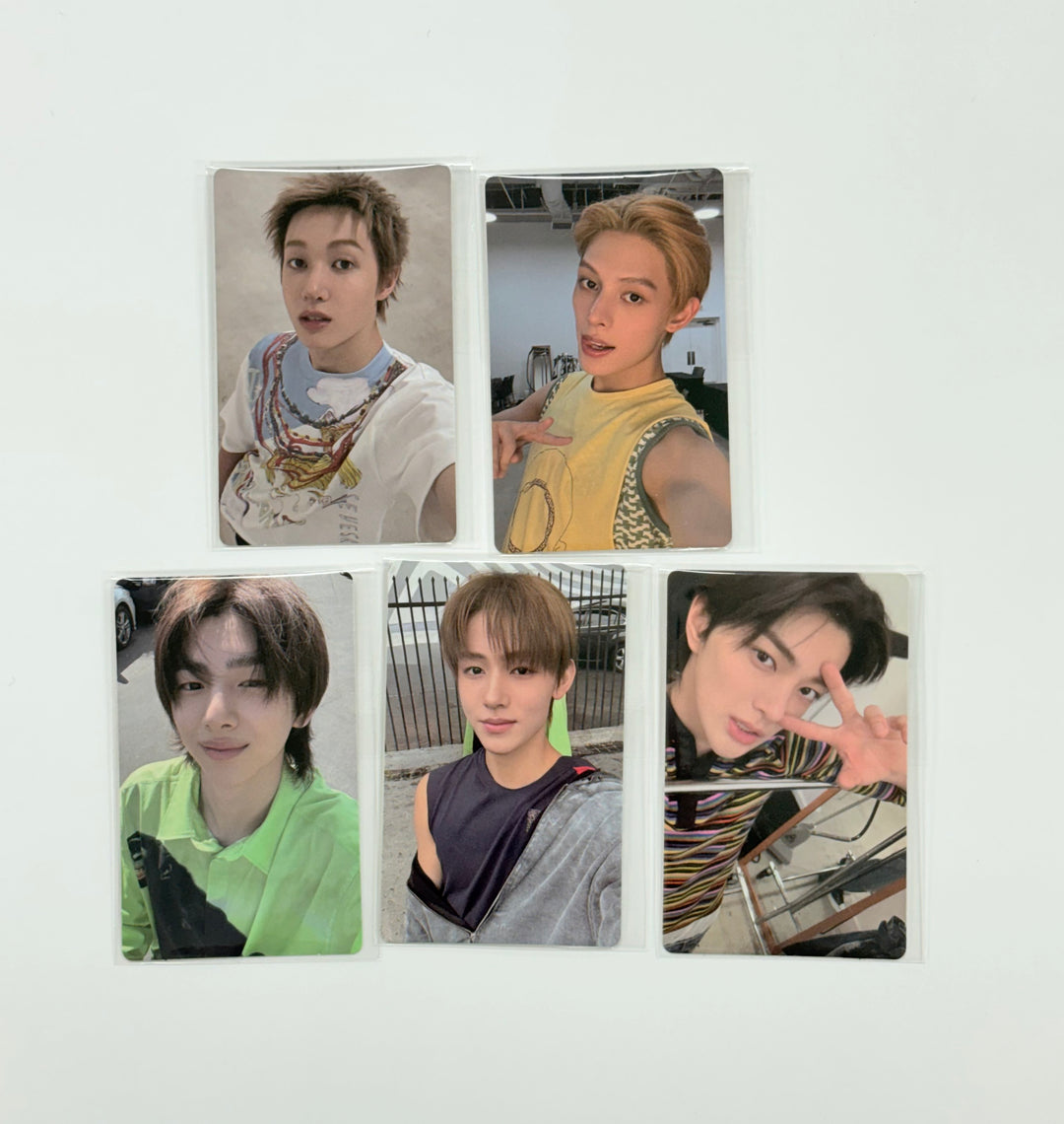 CORTIS 1st EP album "Color Outside The Line" - Weverse Shop Lucky Draw Event Photocard [25.9.9]