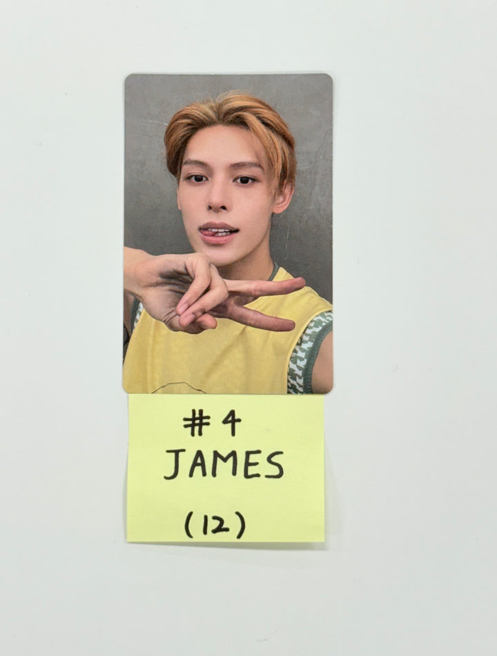 CORTIS 1st EP album "Color Outside The Line" - Official Photocard [25.9.9]