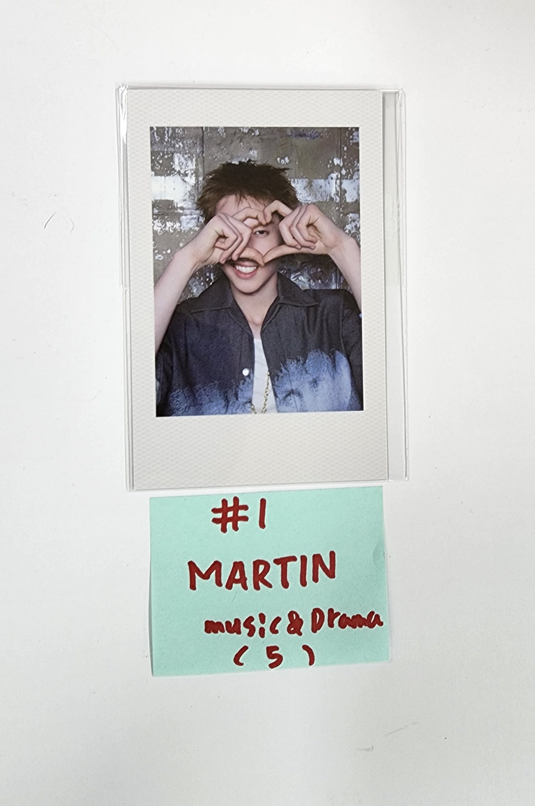 CORTIS 1st EP album "Color Outside The Line" - Music & Drama Pre Order Benefit Polaroid Type Photocard [25.9.10]