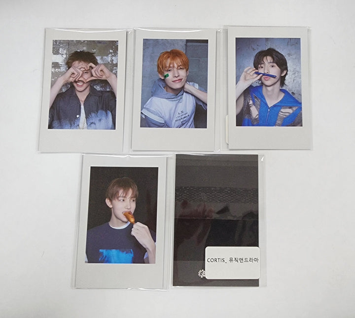 CORTIS 1st EP album "Color Outside The Line" - Music & Drama Pre Order Benefit Polaroid Type Photocard [25.9.10]