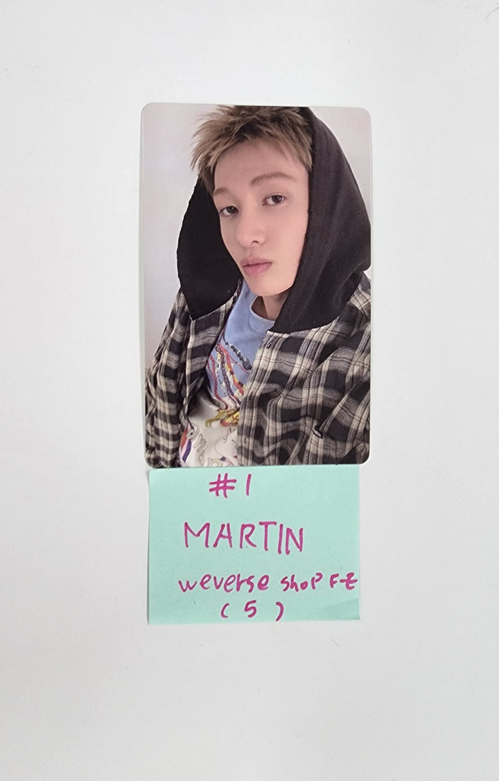 CORTIS 1st EP album "Color Outside The Line" - Weverse Shop Fansign Event Photocard [25.9.10]