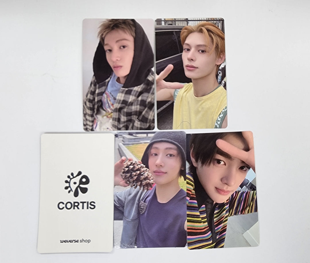CORTIS 1st EP album "Color Outside The Line" - Weverse Shop Fansign Event Photocard [25.9.10]