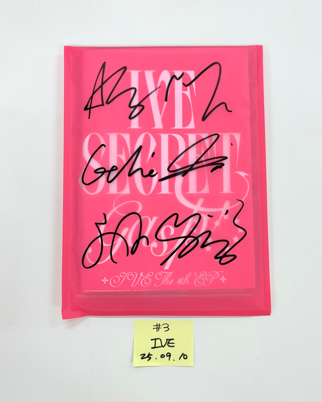 IVE "IVE SECRET" - Hand Autograhped(Signed) Promo Album [25.9.10]