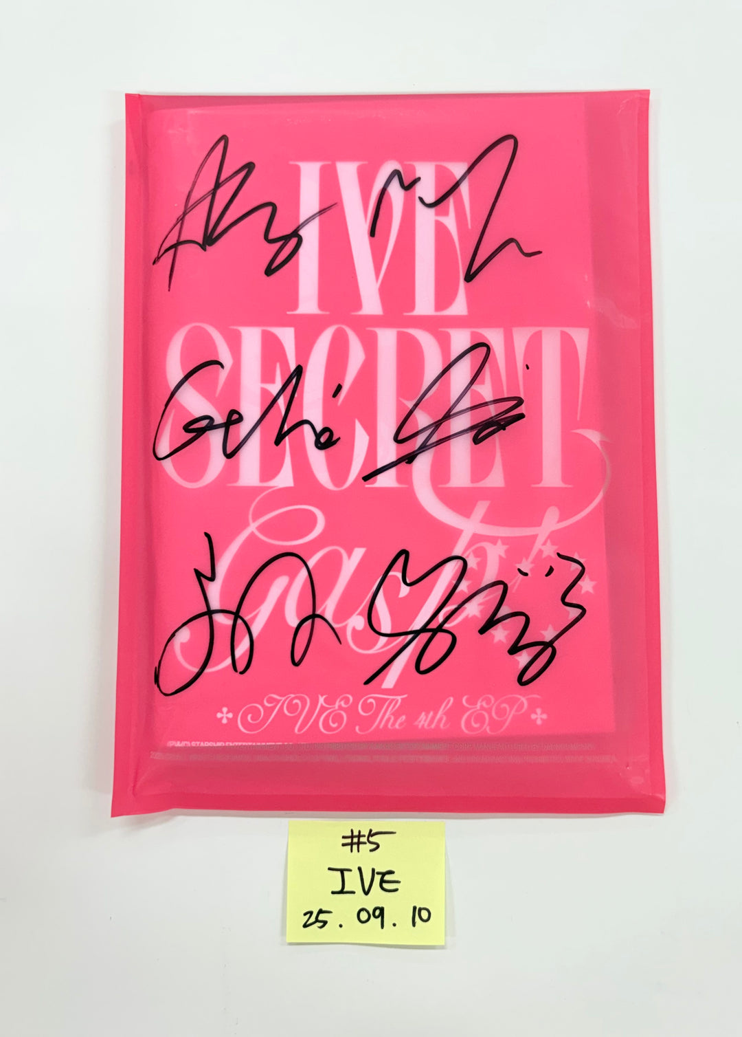 IVE "IVE SECRET" - Hand Autograhped(Signed) Promo Album [25.9.10]