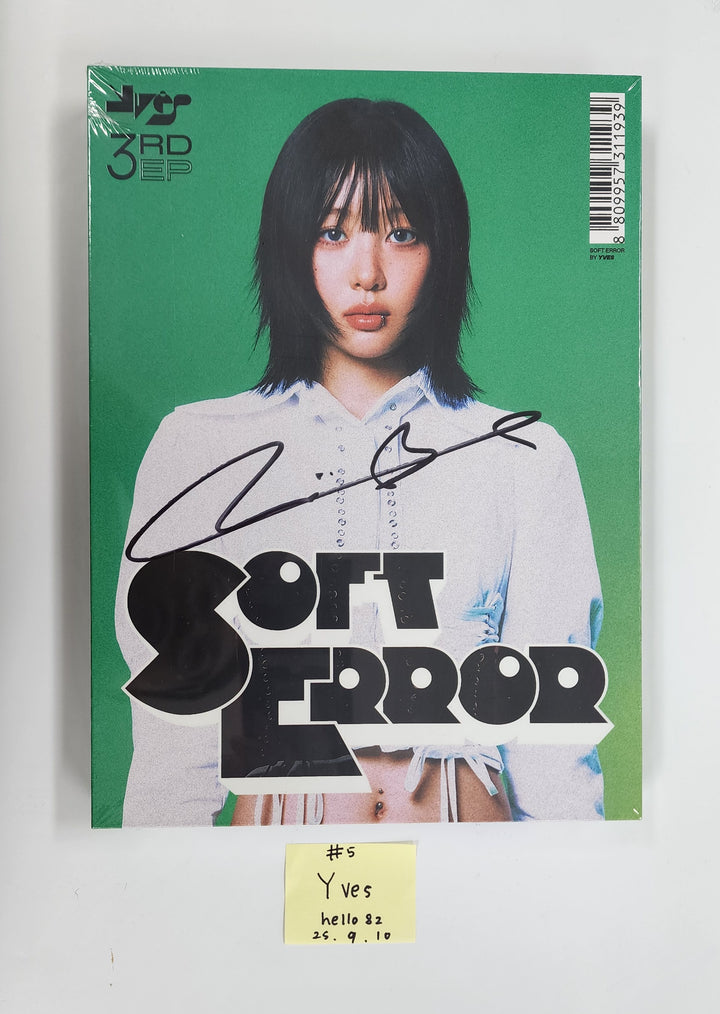 Yves "Soft Error" - Hello82 Hand Autographed(Signed) Album [25.9.10]