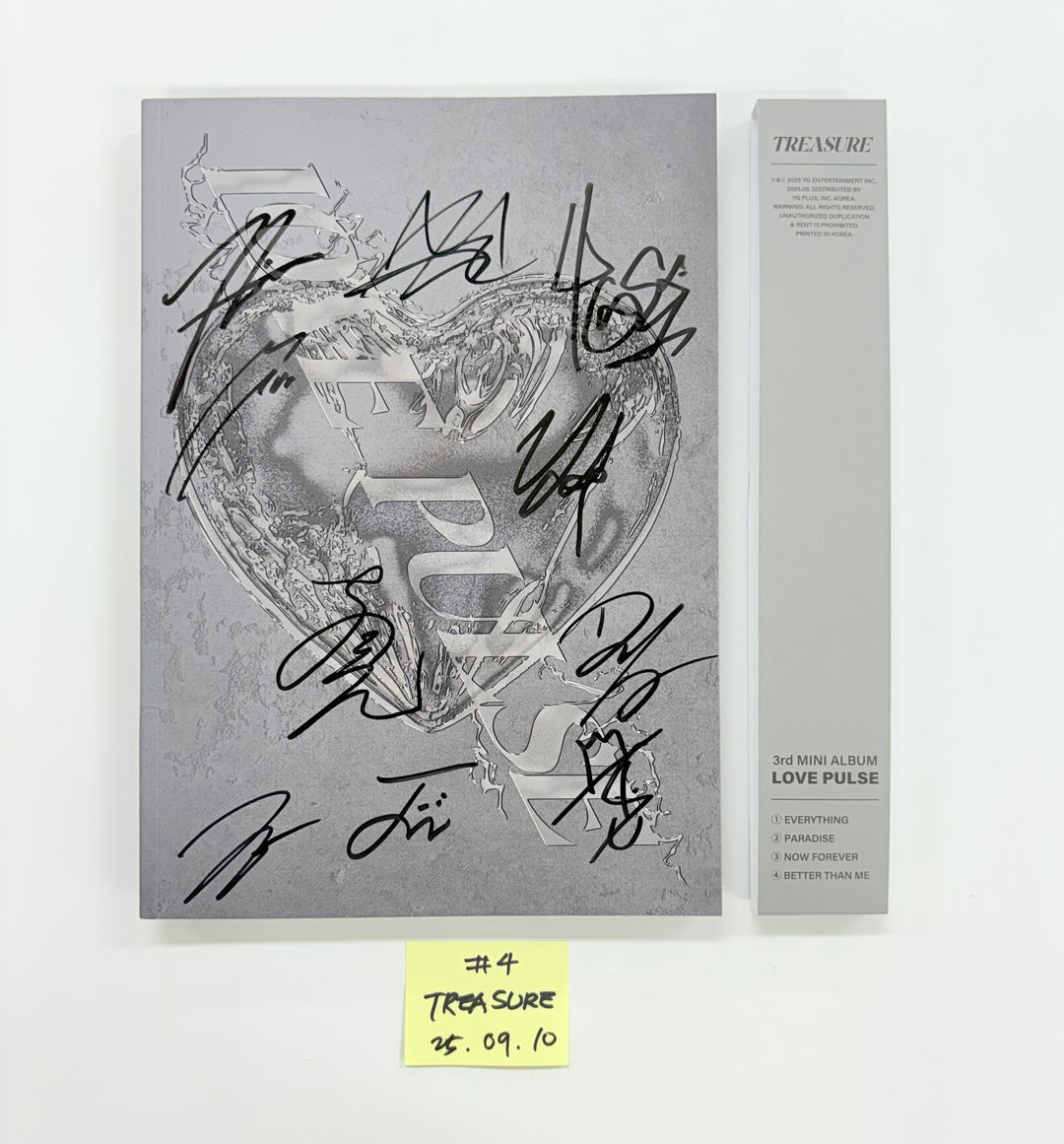 TREASURE "LOVE PULSE" - Hand Autograhped(Signed) Promo Album (METAL VER.) [25.9.10]