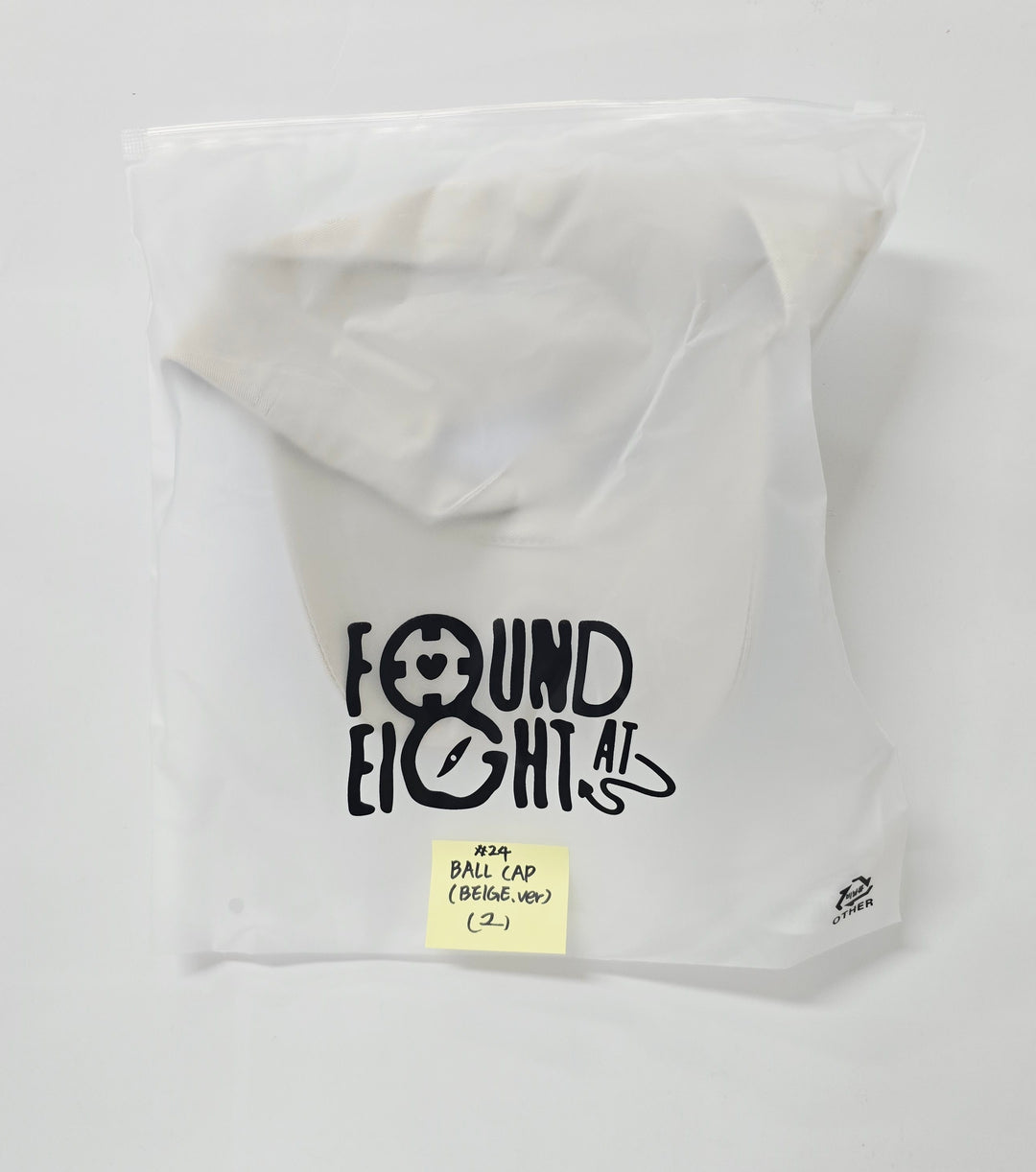 IU - 2025 IU POP-UP STORE [Found at Eight] Official MD [25.9.10]