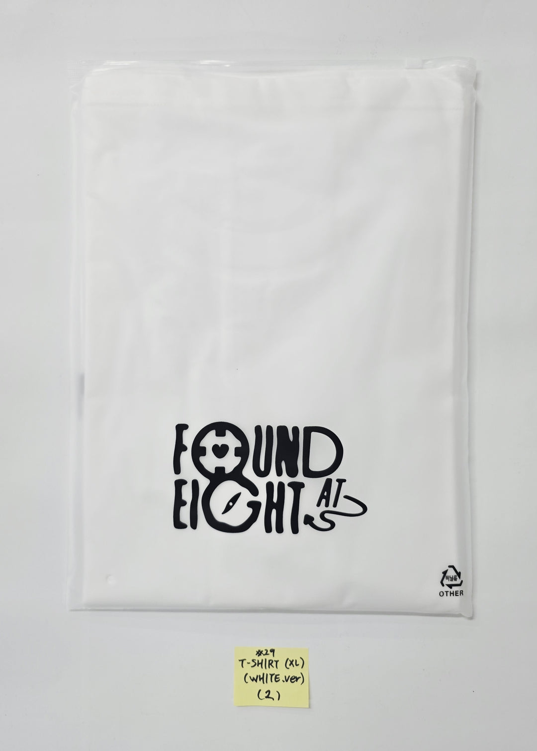 IU - 2025 IU POP-UP STORE [Found at Eight] Official MD [25.9.10]