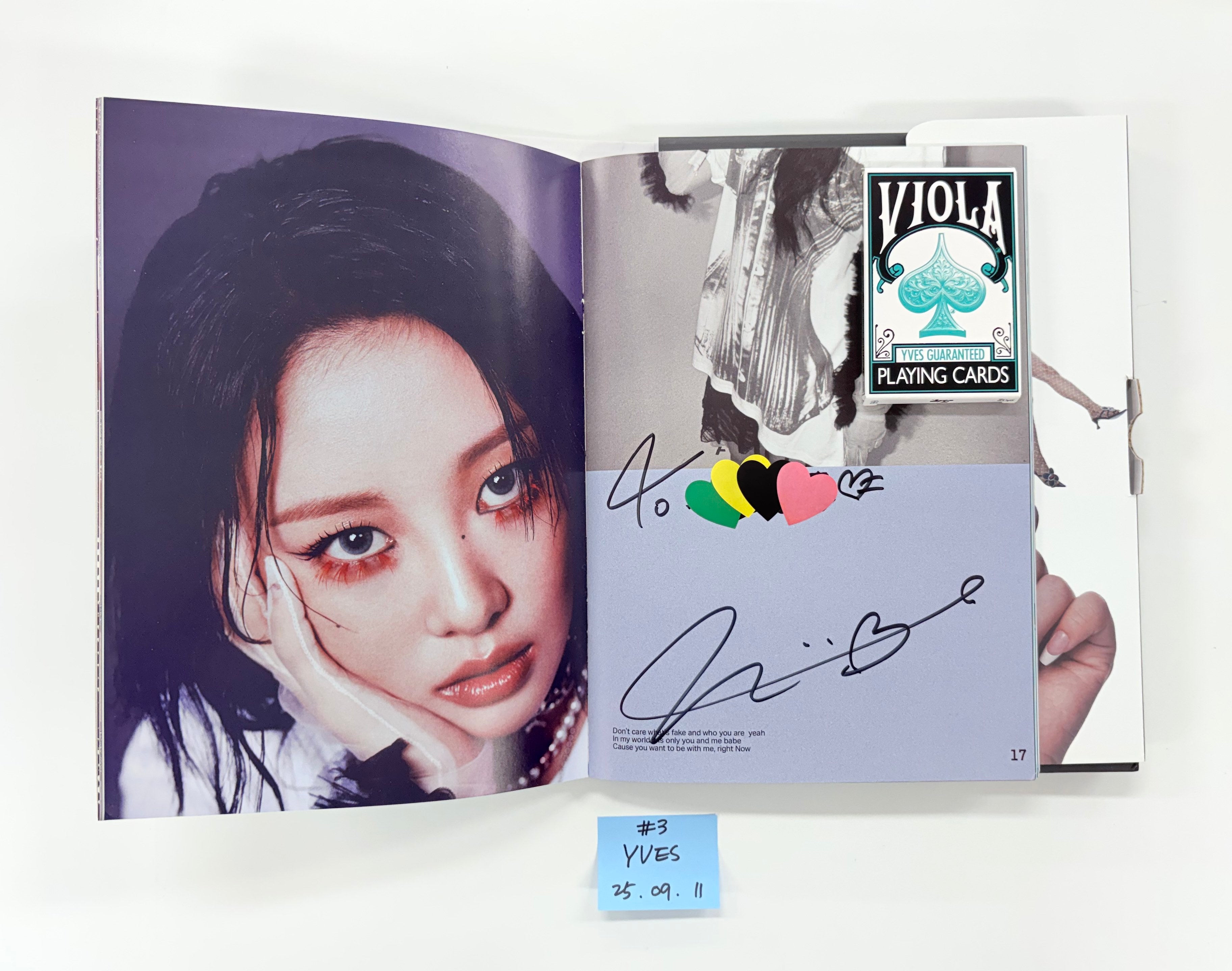 UNIS 'CURIOUS' - Hand Autographed(Signed) Album [24.9.4] (1