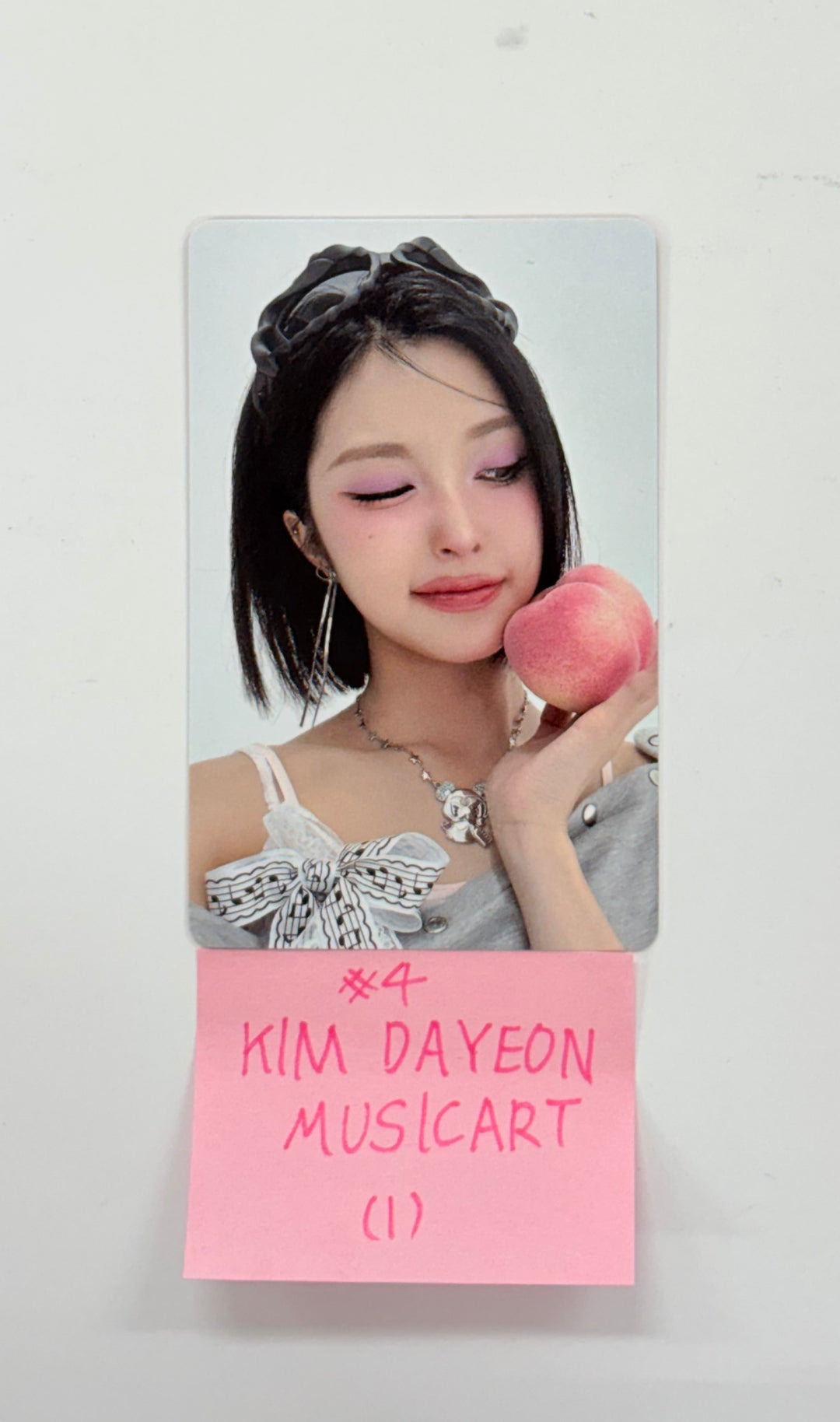 Kep1er - "BUBBLE GUM" MusicArt Fansign Event Photocard [25.9.11]
