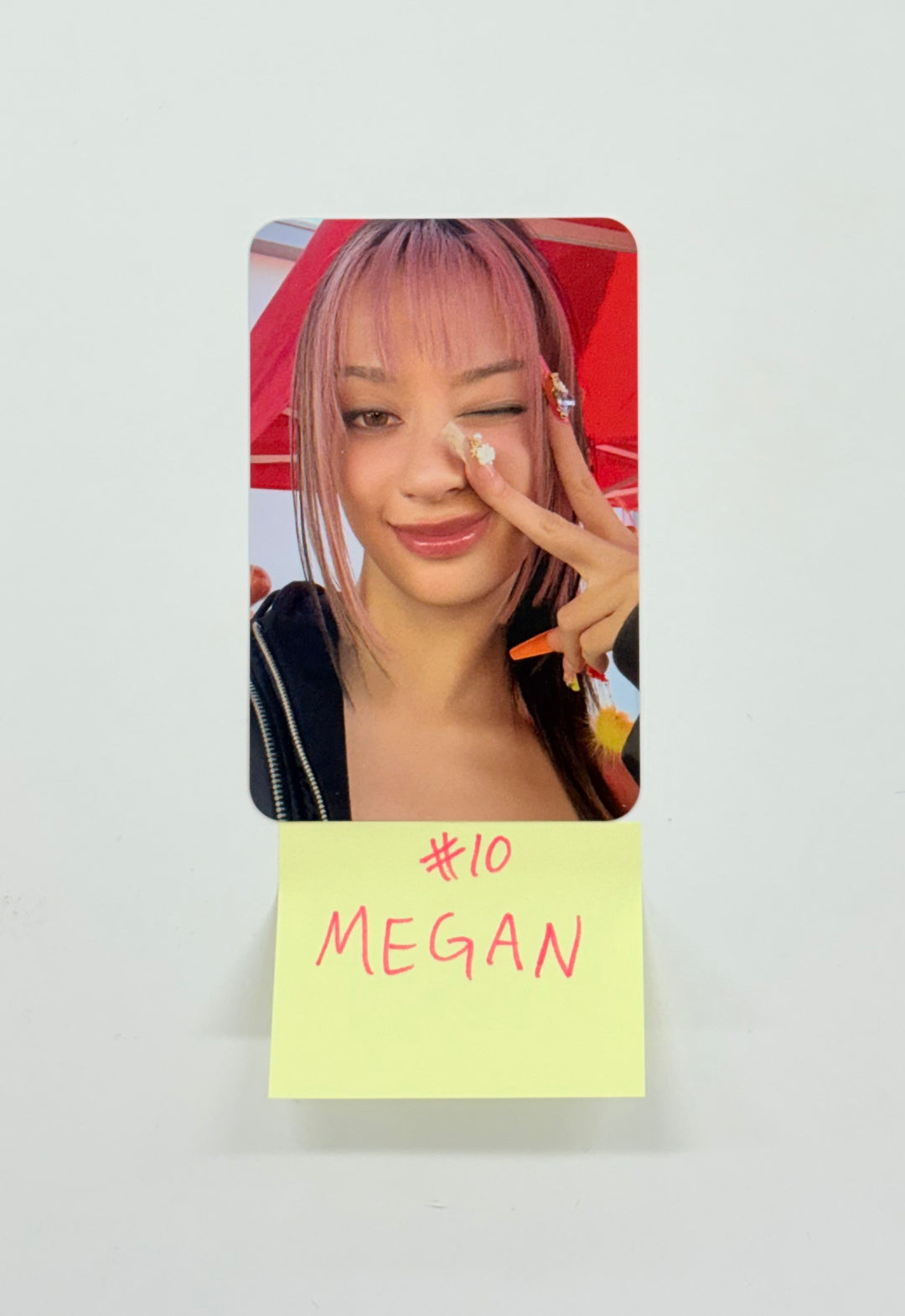KATSEYE "BEAUTIFUL CHAOS" - Official Trading Photocard [25.9.11]