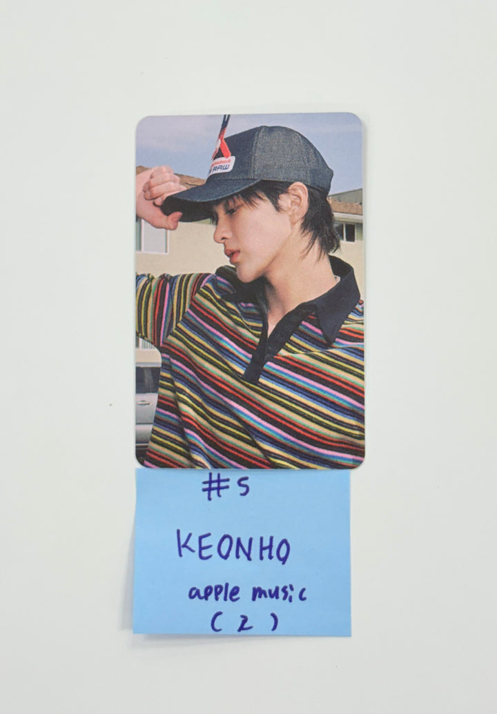 CORTIS 1st EP album "Color Outside The Line" - Apple Music Pre Order Benefit Photocard [25.9.12]