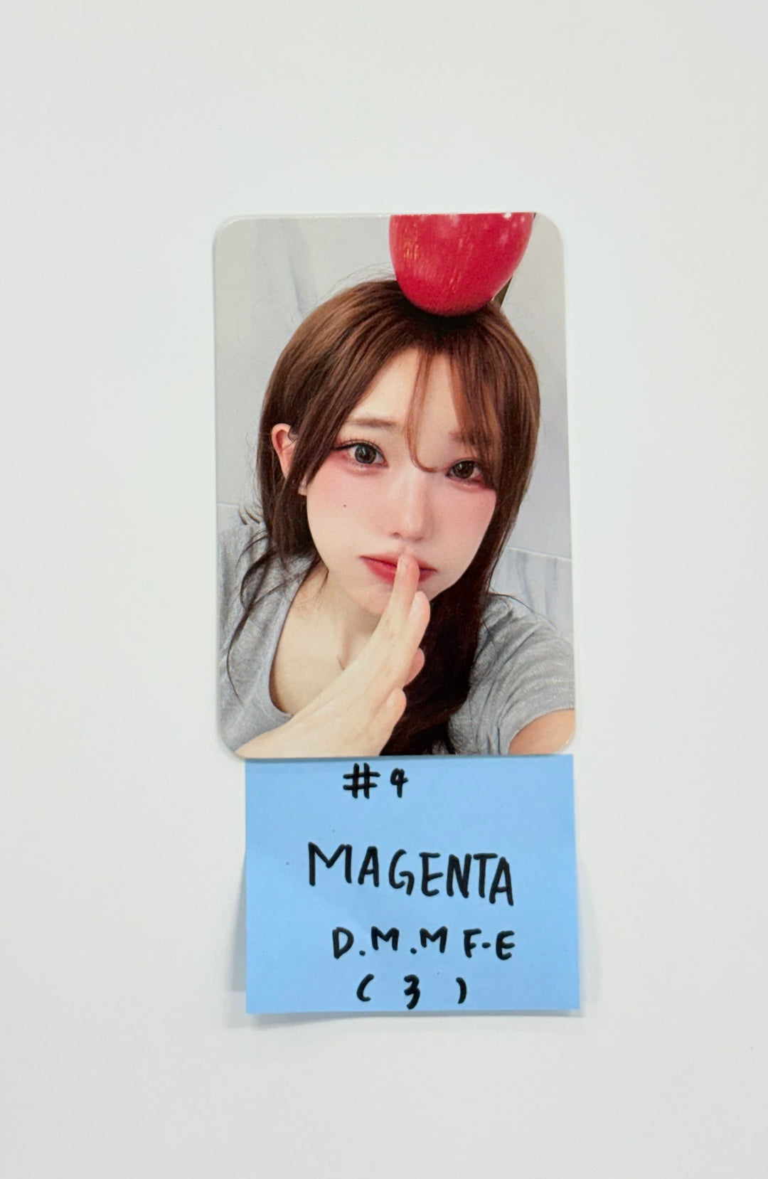 QWER "IN A MILLION NOISES, I'LL BE YOUR HARMONY" - Dear My Muse Fansign Event Photocard Round 8 [25.9.12]