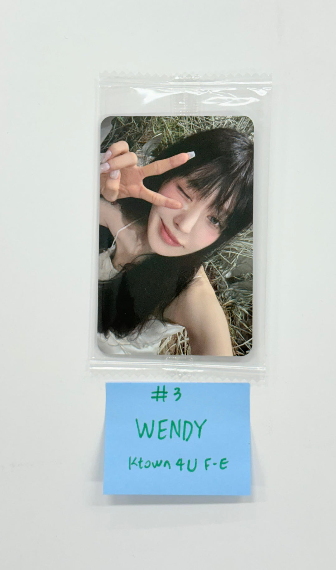 Wendy (Of Red Velvet) "Cerulean Verge" - Ktown4U Fansign Event Photocard [25.9.12]