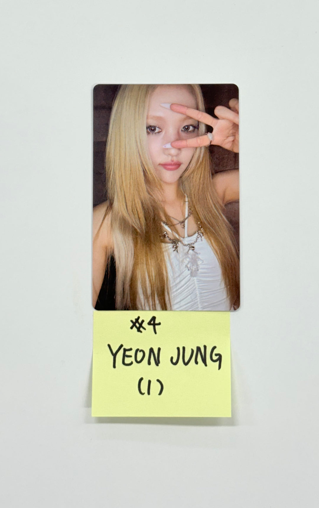 YOUNG POSSE "Growing Pain pt.1 : FREE" - Official Photocard [Sticker Book ver.] [25.9.12]