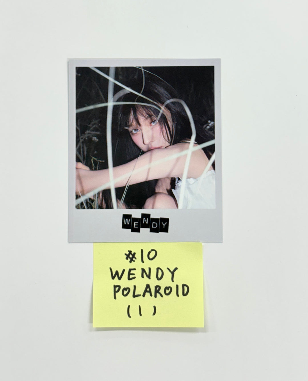 Wendy (Of Red Velvet) "Cerulean Verge" - Official Photocard [25.9.12]