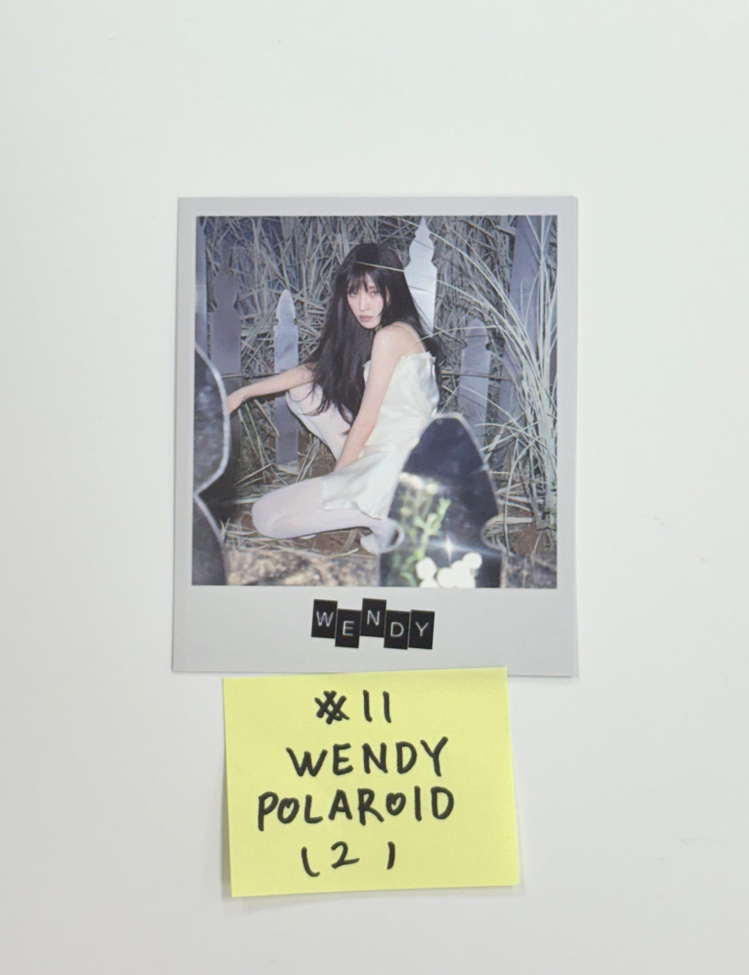 Wendy (Of Red Velvet) "Cerulean Verge" - Official Photocard [25.9.12]