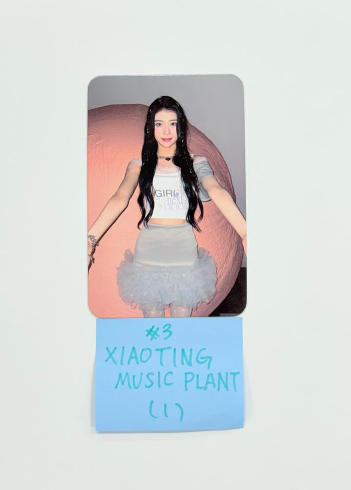 Kep1er - "BUBBLE GUM" Music Plant Fansign Event Photocard [25.9.12]