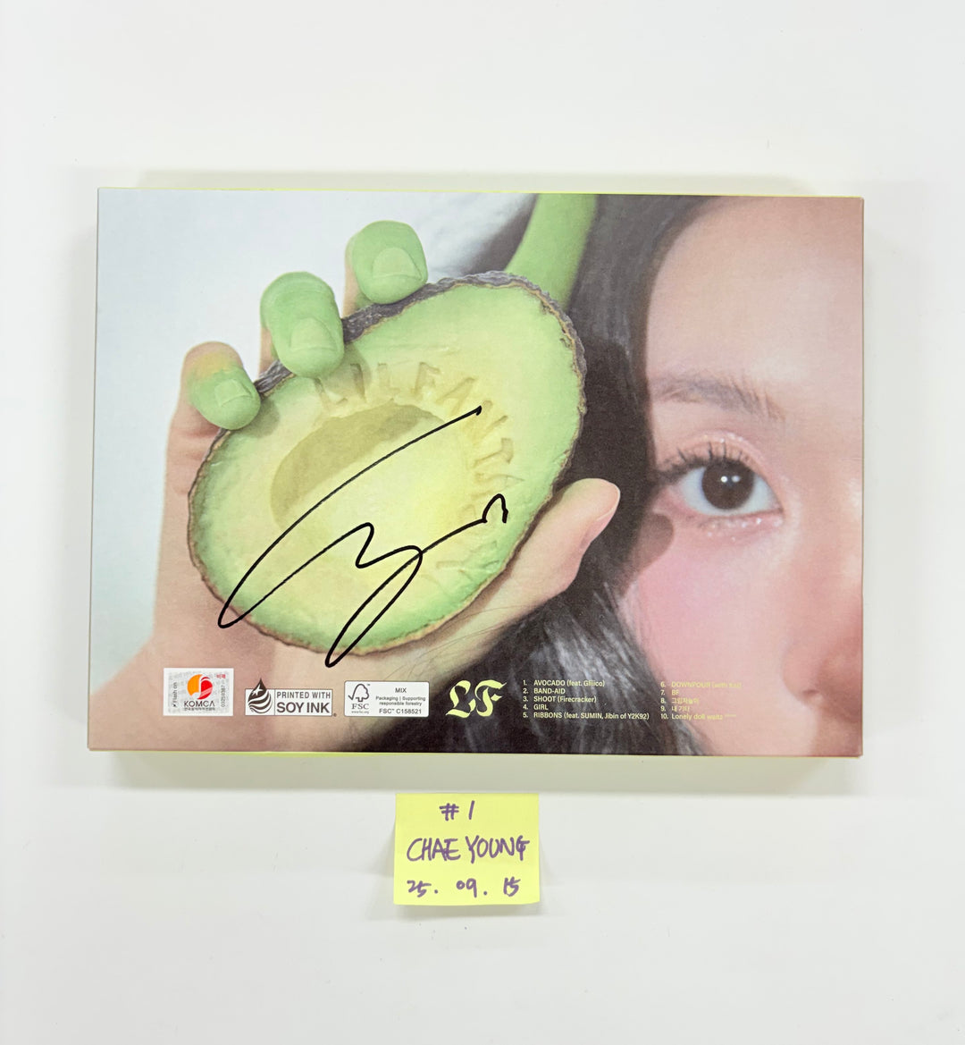 IVE "IVE SECRET", WENDY "Cerulean Verge", CHAEYOUNG "LIL FANTASY" - Hand Autographed(Signed) Promo Album [25.9.15]